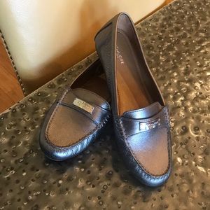 Sliver Coach Loafer